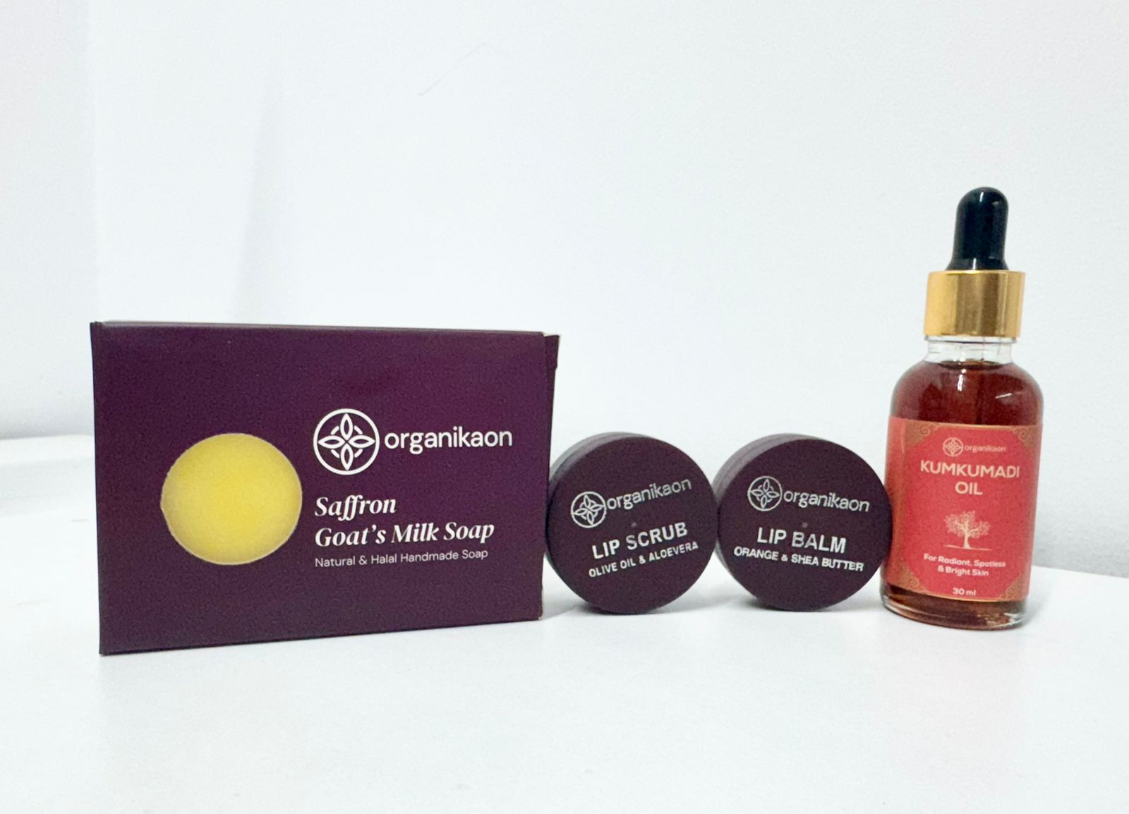 Glowing Face & Lip Care Combo